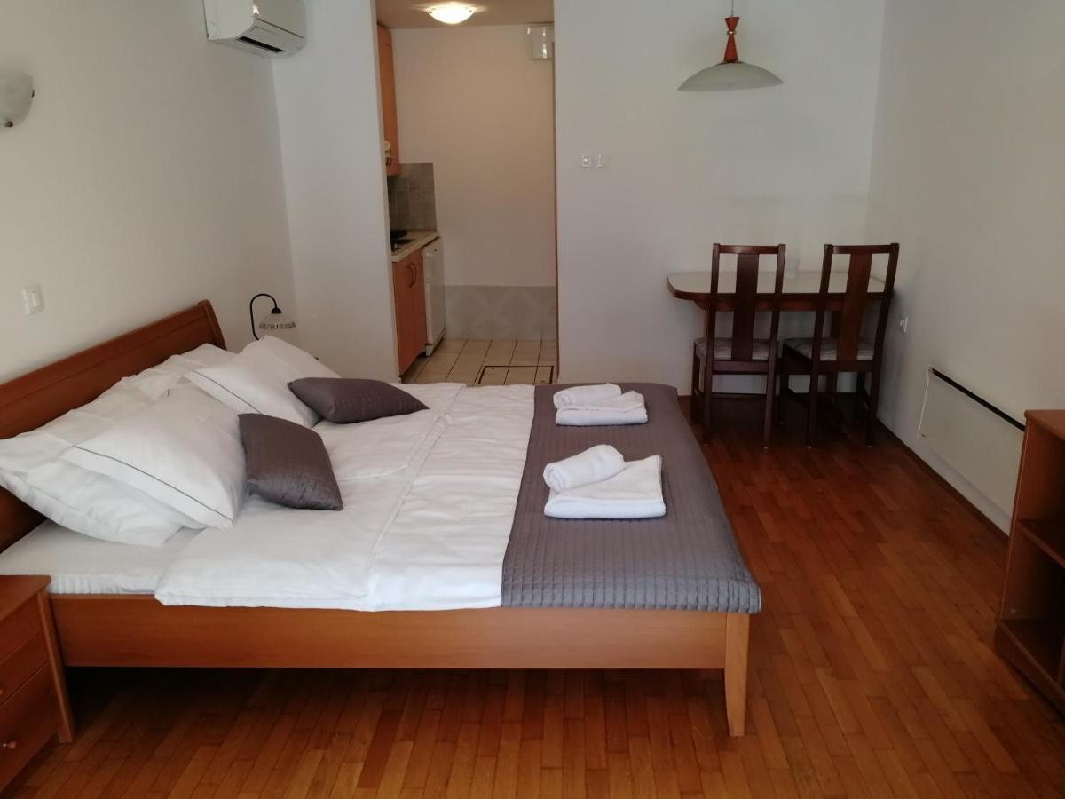 Apartmaji Z Fizine Порторож Экстерьер фото
